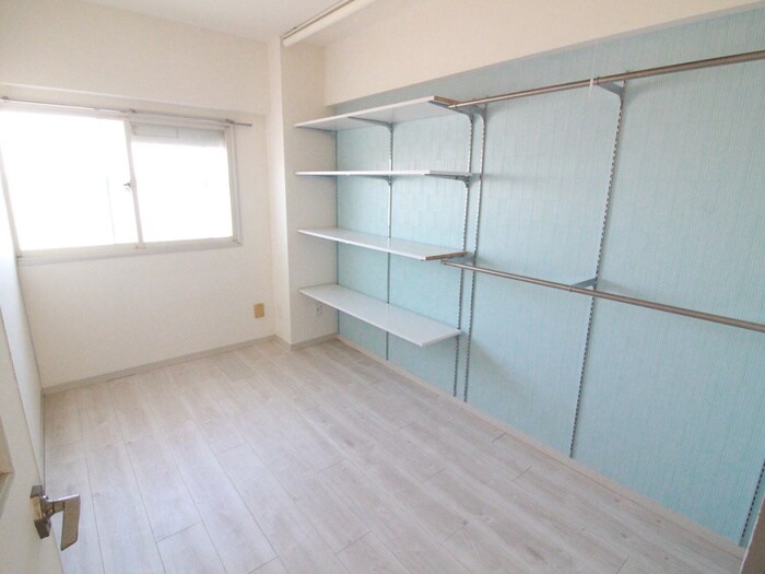 物件内観写真9　(居室)