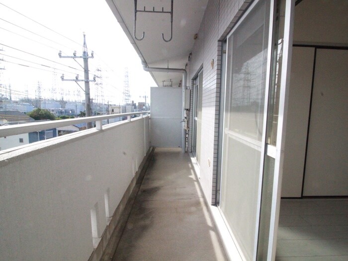 物件内観写真11　(ベランダ・バルコニー)