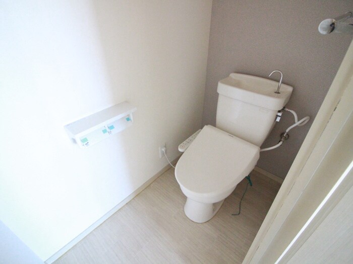 物件内観写真16　(トイレ)