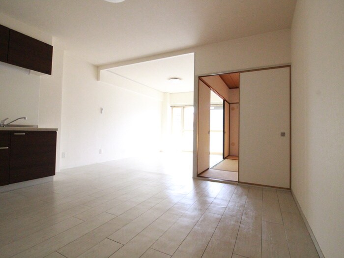 物件内観写真21　(居室)