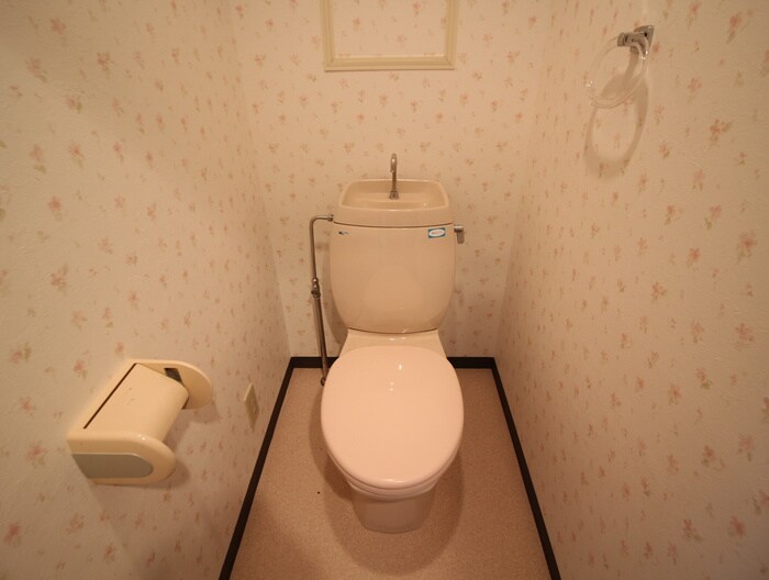 物件内観写真15　(トイレ)