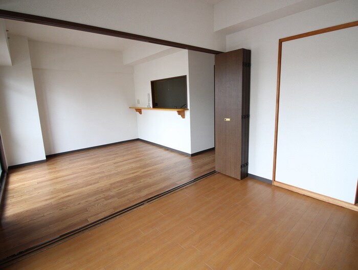 物件内観写真18　(居室)