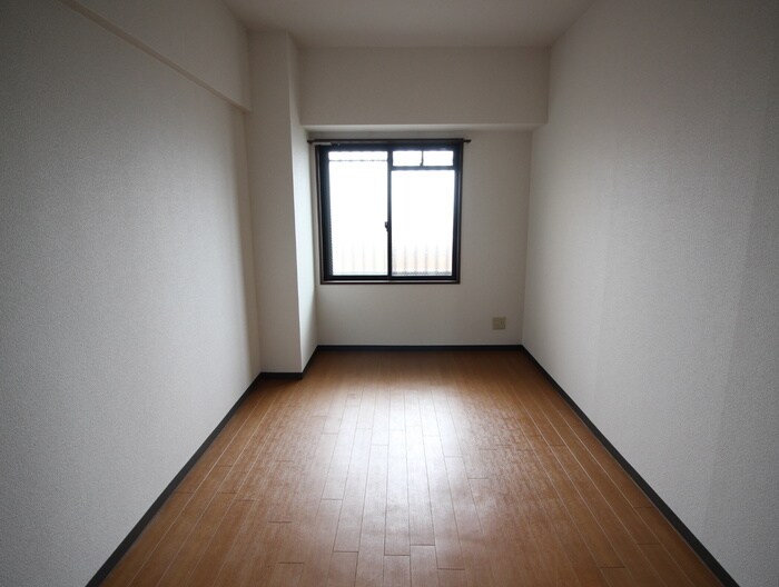 物件内観写真19　(居室)