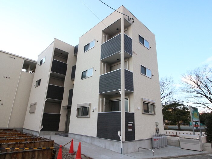 物件外観写真6　(周辺環境)