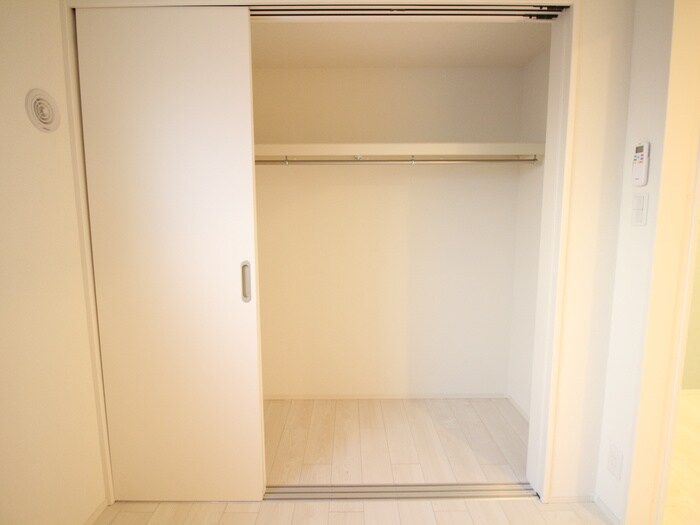 物件内観写真10　(収納)