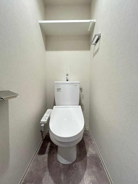 物件内観写真15　(トイレ)