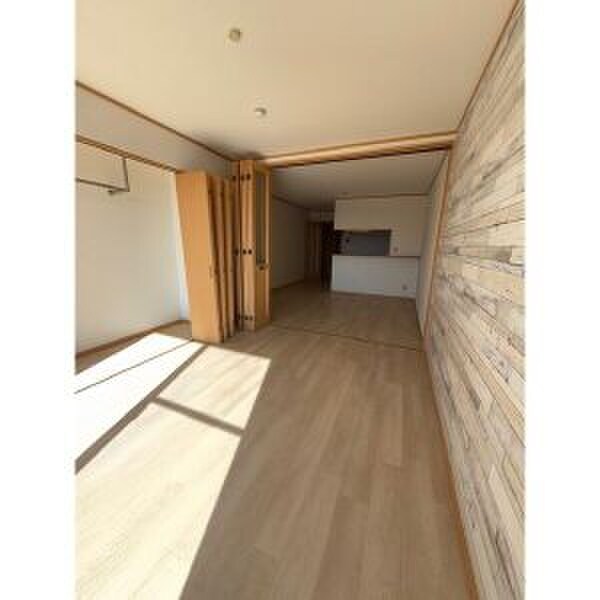 物件内観写真12　(居室)