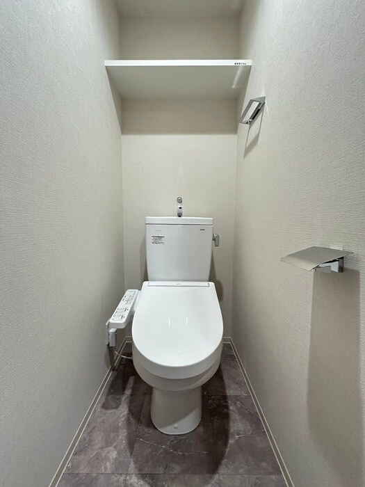 物件内観写真13　(トイレ)