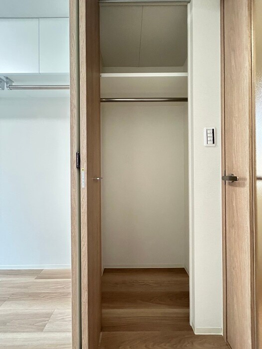 物件内観写真10　(収納)