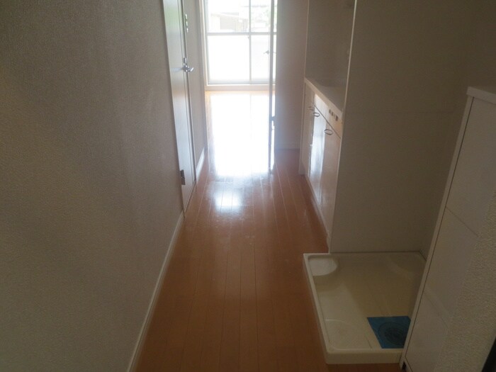 物件内観写真7　(廊下)