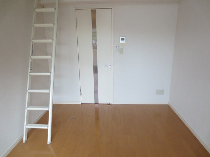 物件内観写真15　(居室)