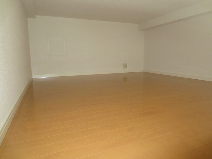 物件内観写真16　(居室)