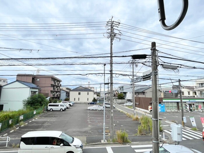 物件内観写真19　(室内からの展望)