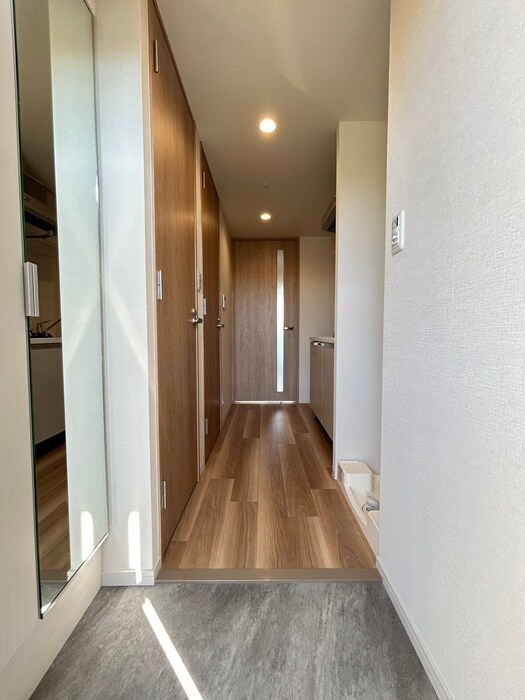 物件内観写真19　(廊下)