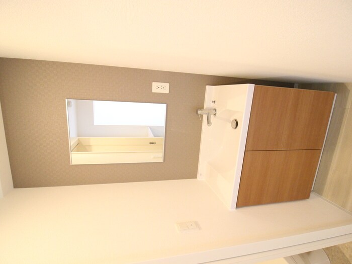 物件内観写真8　(洗面)