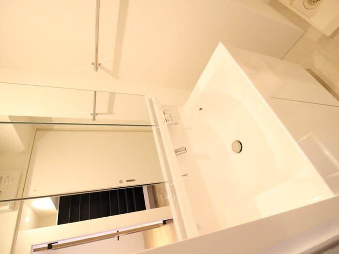 物件内観写真8　(洗面)