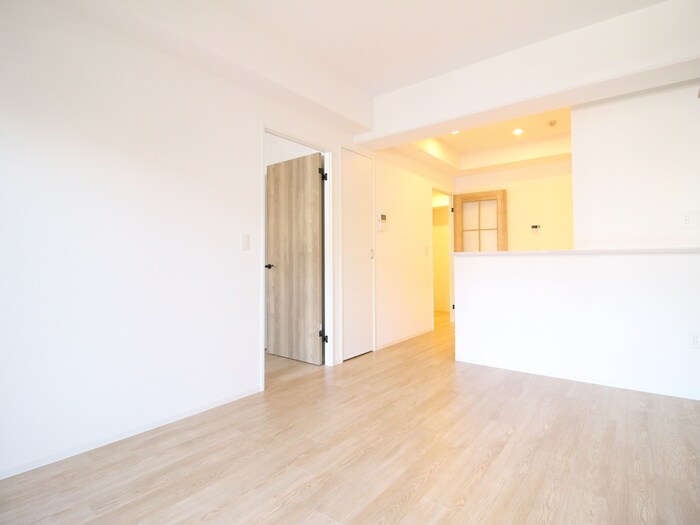 物件内観写真12　(居室)