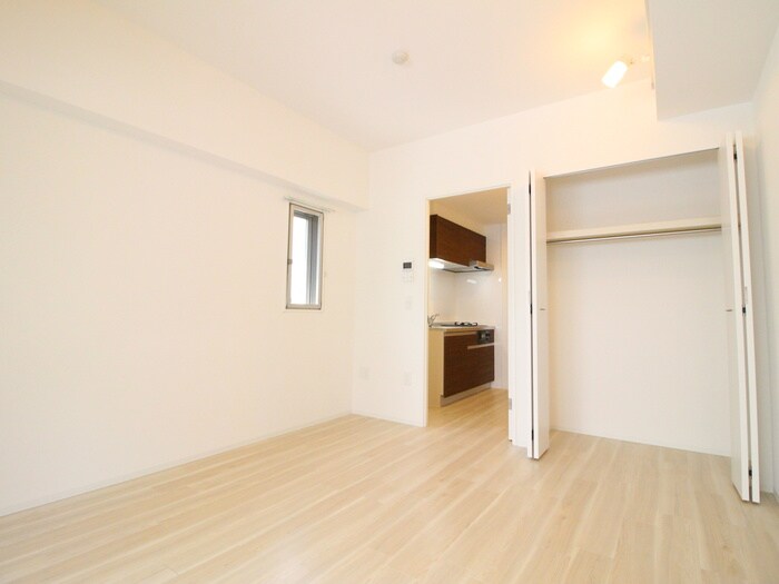 物件内観写真13　(居室)