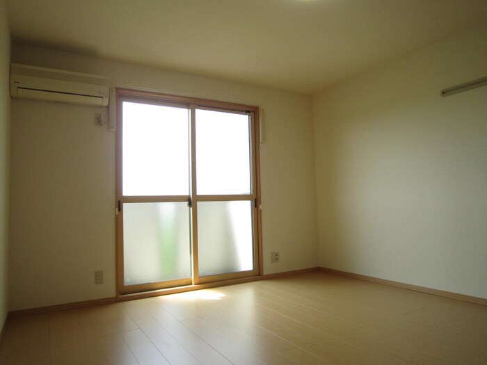 物件内観写真17　(居室)