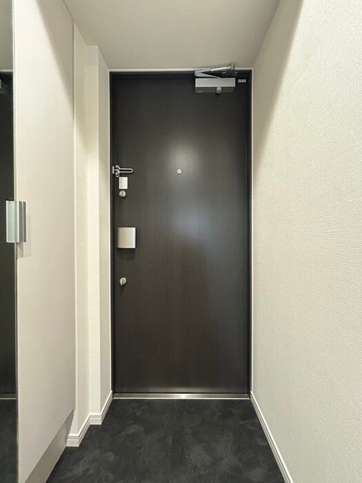物件内観写真22　(玄関)