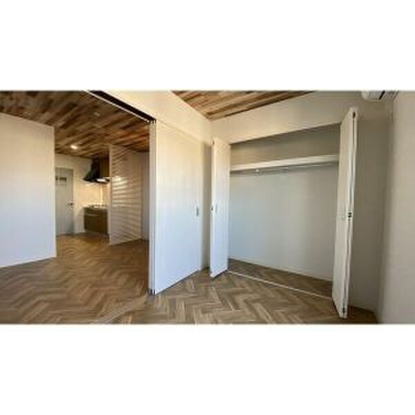 物件内観写真14　(収納)