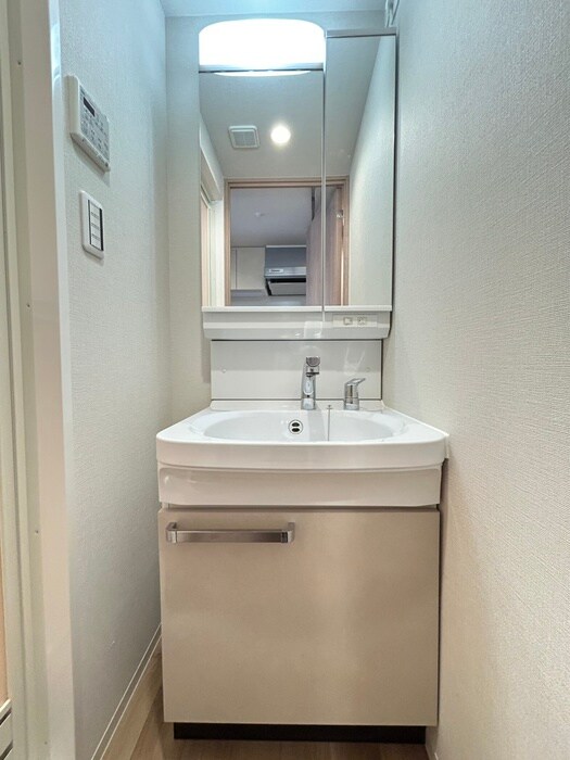 物件内観写真14　(洗面)