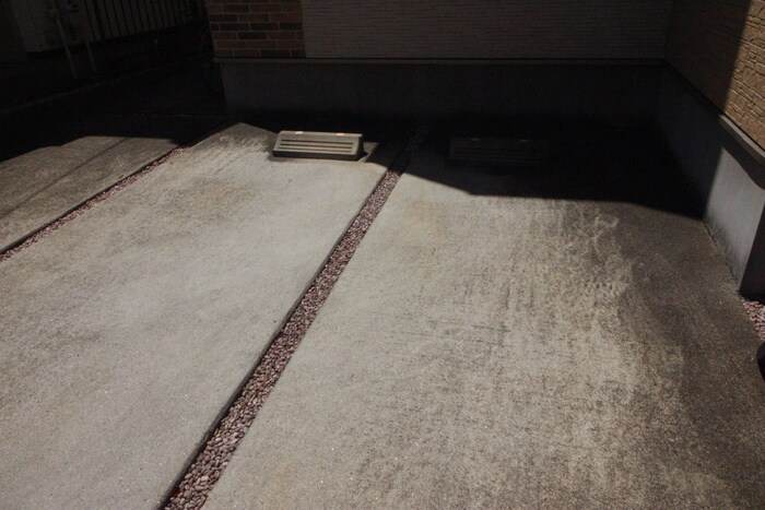 物件外観写真5　(駐車場)