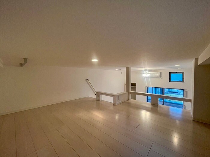 物件内観写真12　(ロフト)