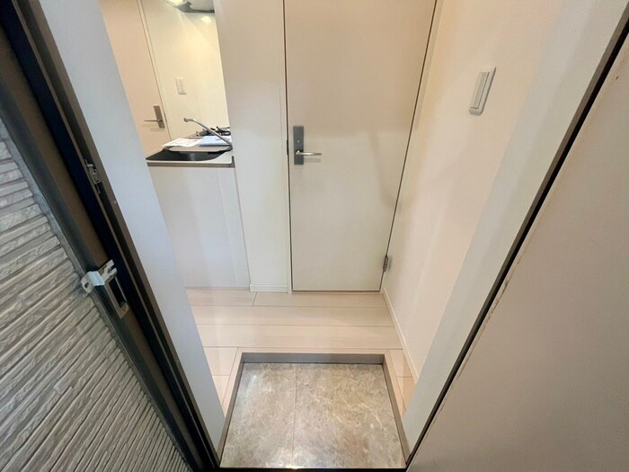 物件内観写真20　(玄関)