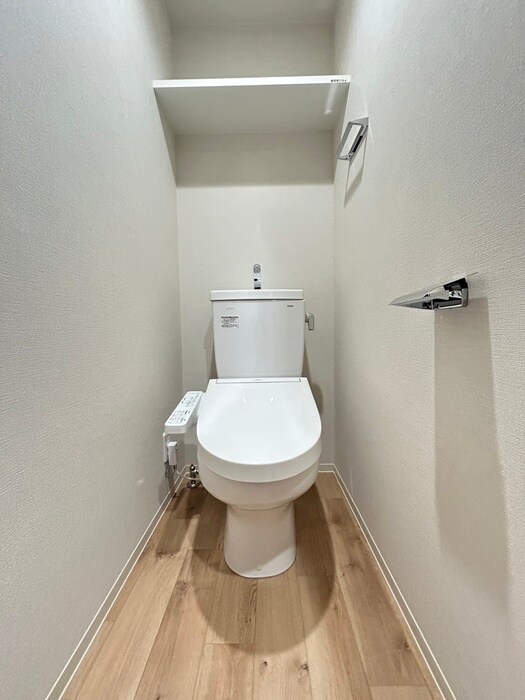 物件内観写真13　(トイレ)