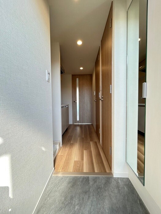 物件内観写真20　(廊下)