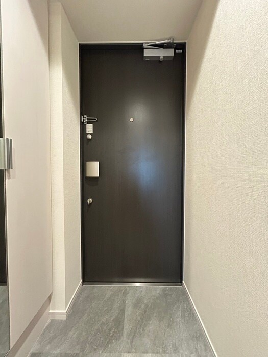 物件内観写真22　(玄関)