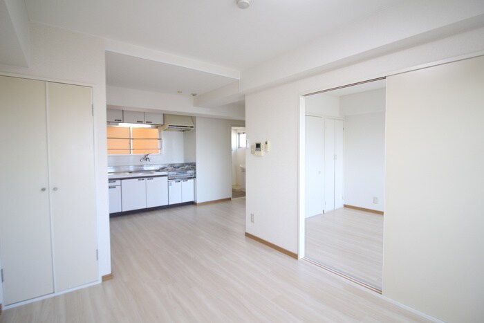 物件内観写真7　(居室)