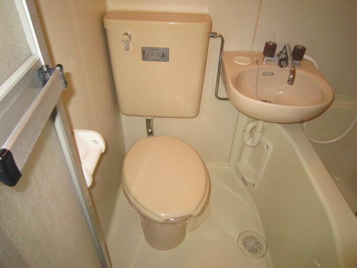 物件内観写真10　(トイレ)