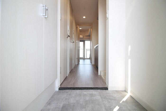 物件内観写真18　(廊下)