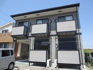 アンフィニ鈴木外観写真