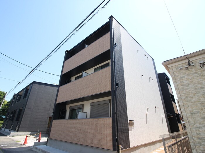 物件外観写真1　(外観写真)