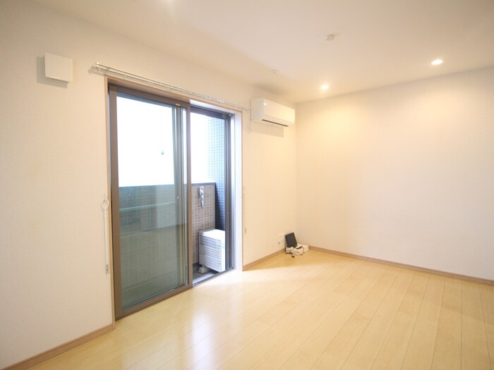 物件内観写真21　(居室)