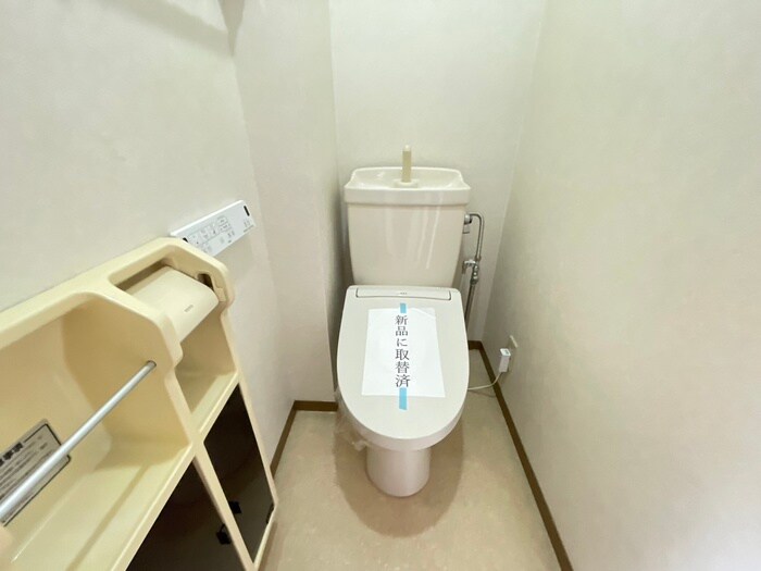 物件内観写真13　(トイレ)