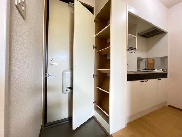 物件内観写真19　(靴箱)