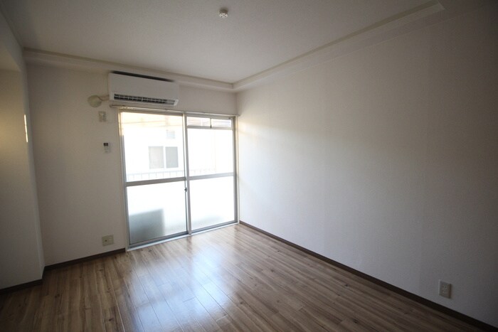 物件内観写真20　(居室)