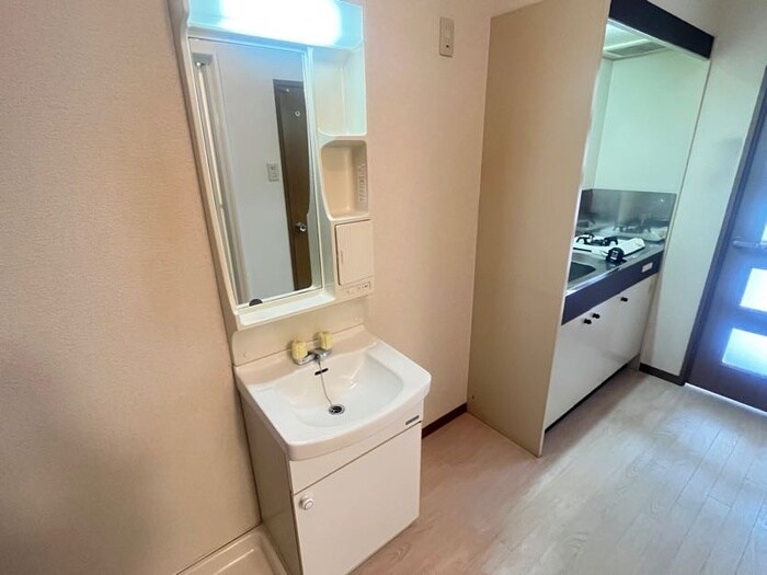 物件内観写真17　(洗面)