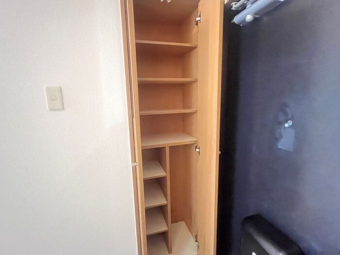 物件内観写真19　(靴箱)