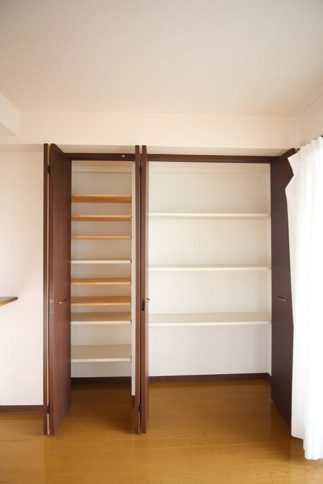 物件内観写真9　(洗面)