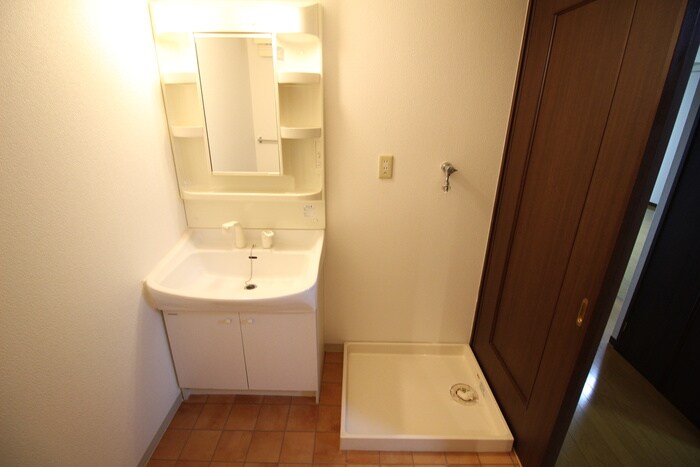 物件内観写真15　(洗面)