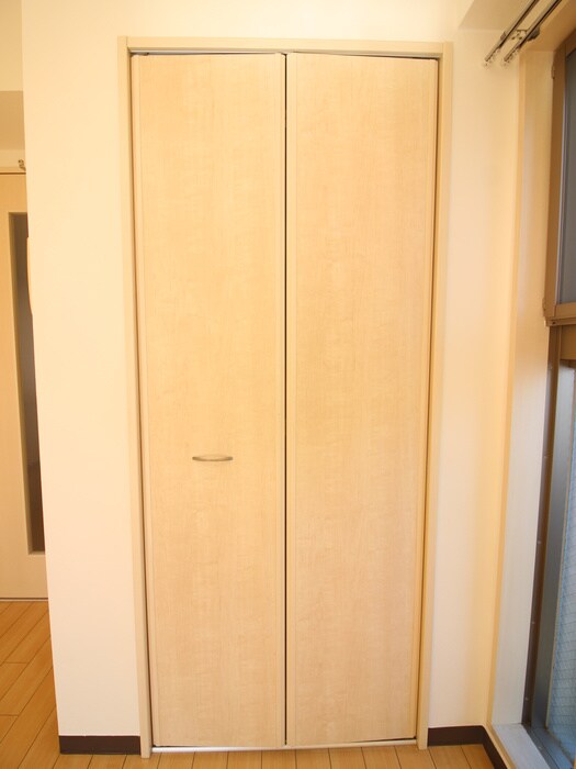 物件内観写真9　(収納)