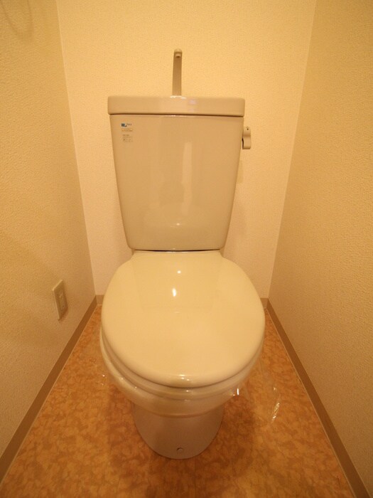 物件内観写真12　(トイレ)