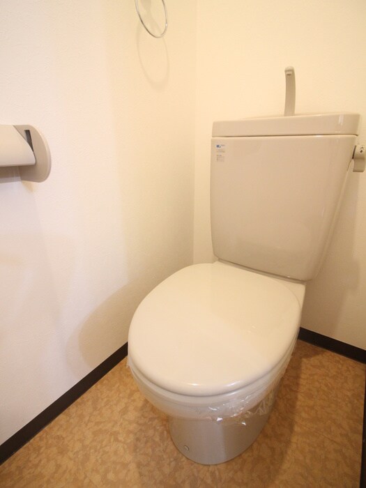 物件内観写真14　(トイレ)