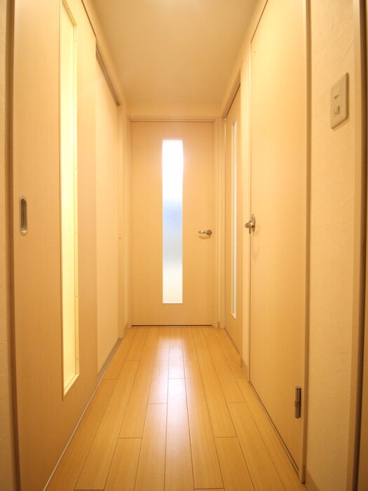 物件内観写真20　(廊下)