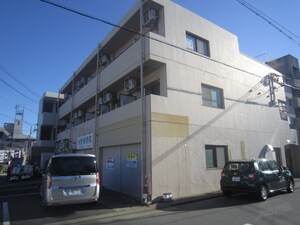 プリミエ－ルスギハラ外観写真